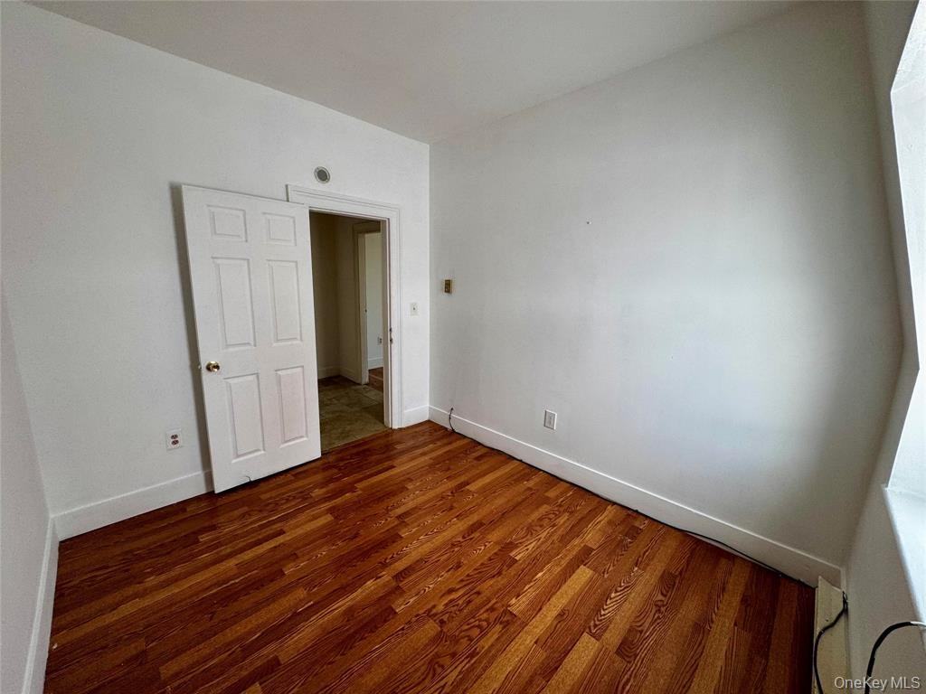 9 Grand St #3 - Photo 6 of 8