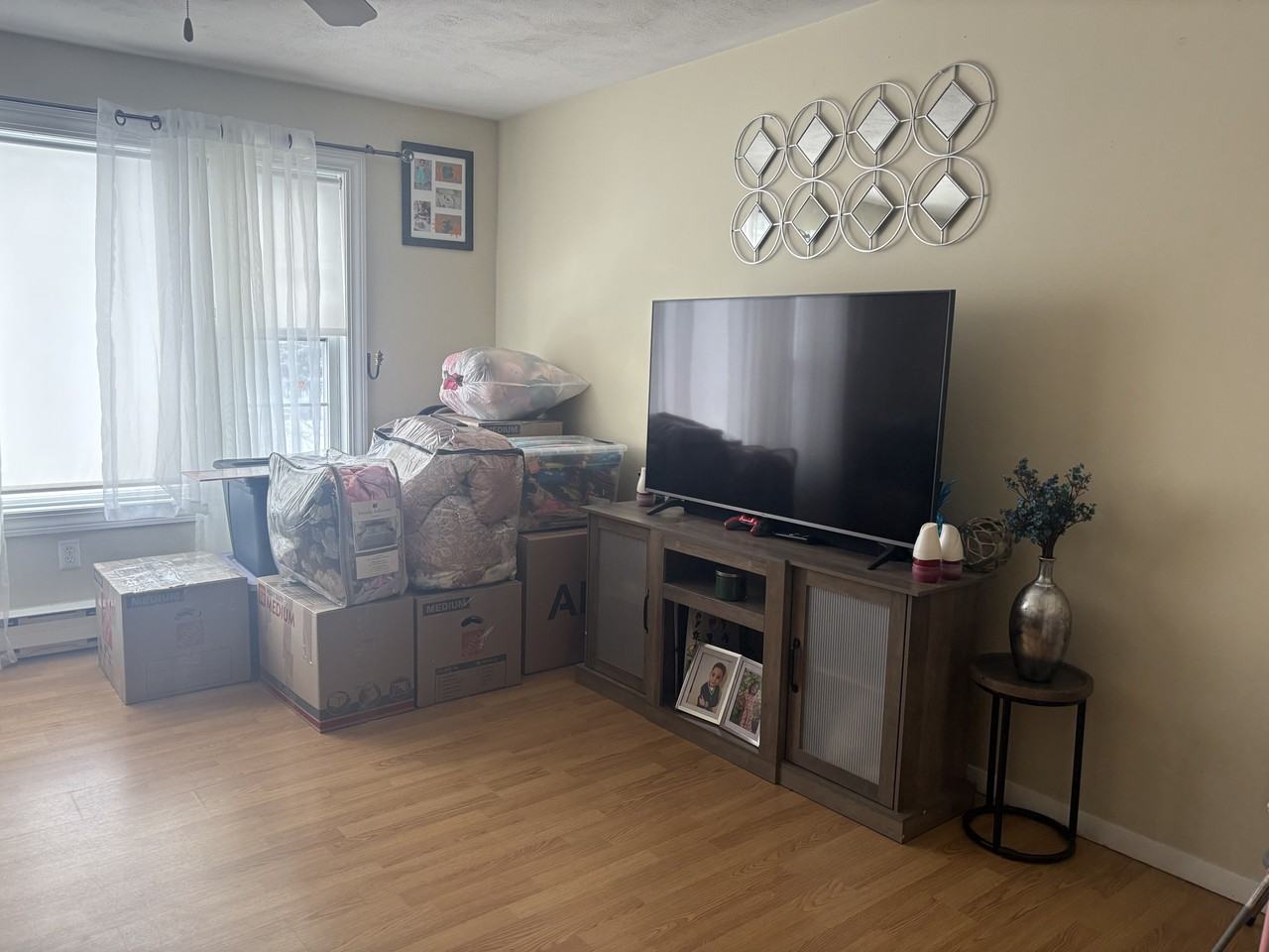 76 Lorchris St #5 - Photo 5 of 7