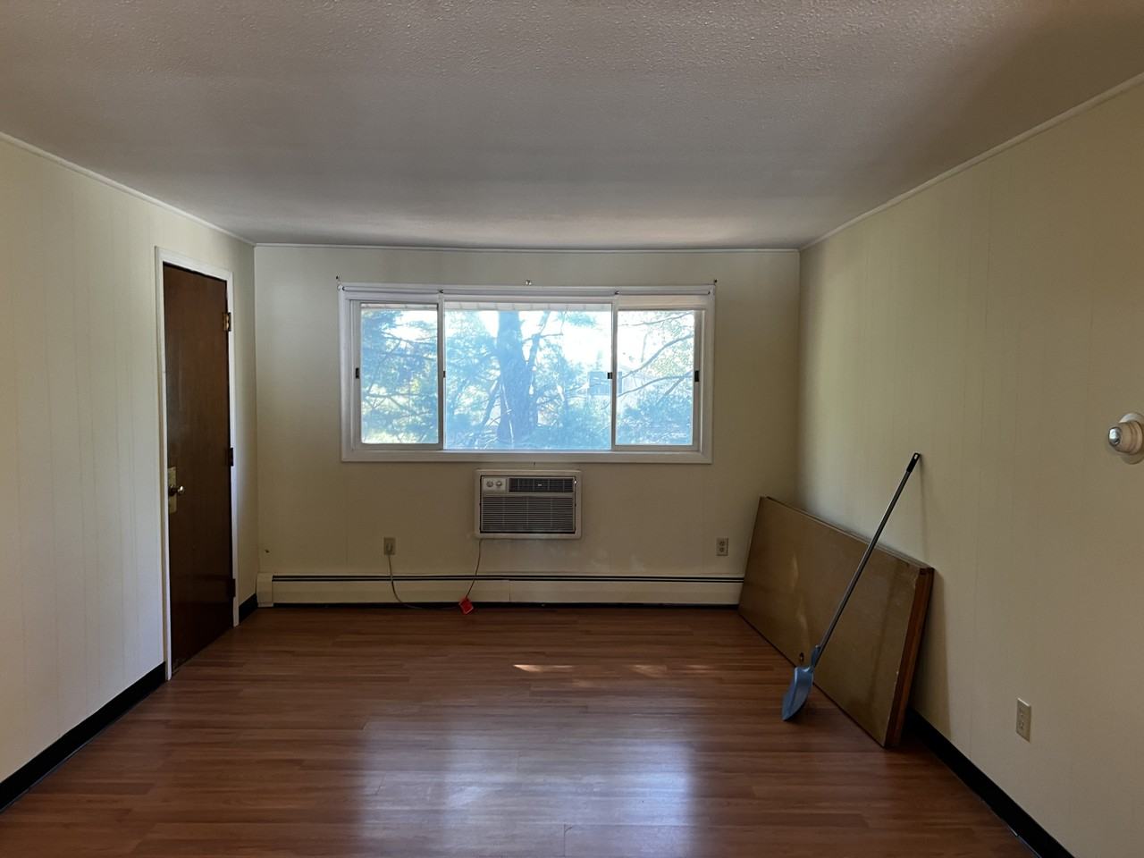 7 Beacon St #2 - Photo 6 of 7