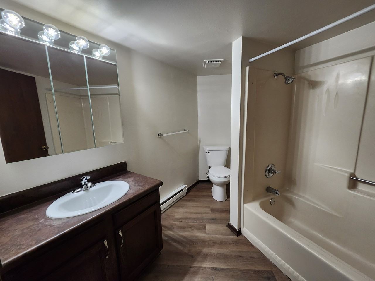 2700 5th Ave #7 - Photo 4 of 11