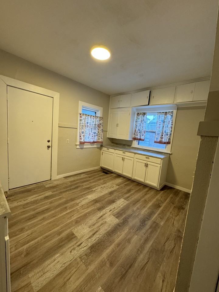 515 Huffman Ave #517 - Photo 7 of 10