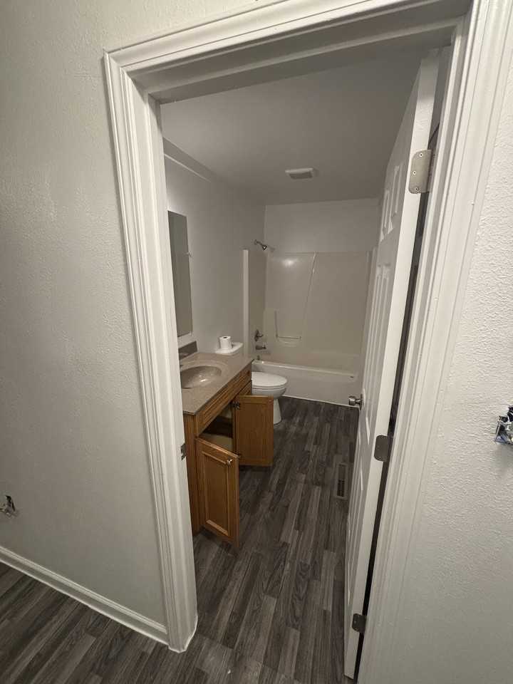 340 Tedmark Ct - Photo 3 of 11