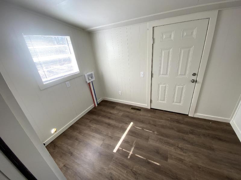 450 E Church St - Photo 2 of 4