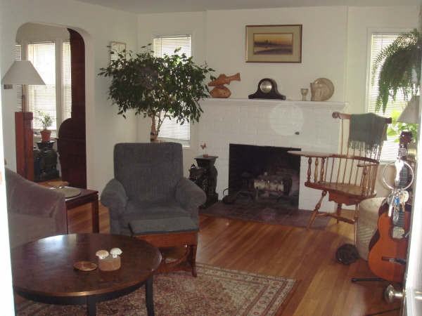 33 Henderson Ter #33F - Photo 2 of 5