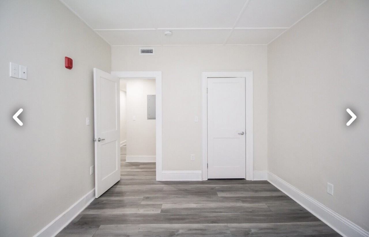 18 Walnut St #1L - Photo 2 of 16