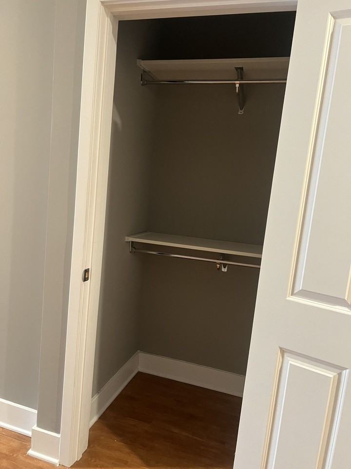 300 W Fayette Street - Photo 5 of 10