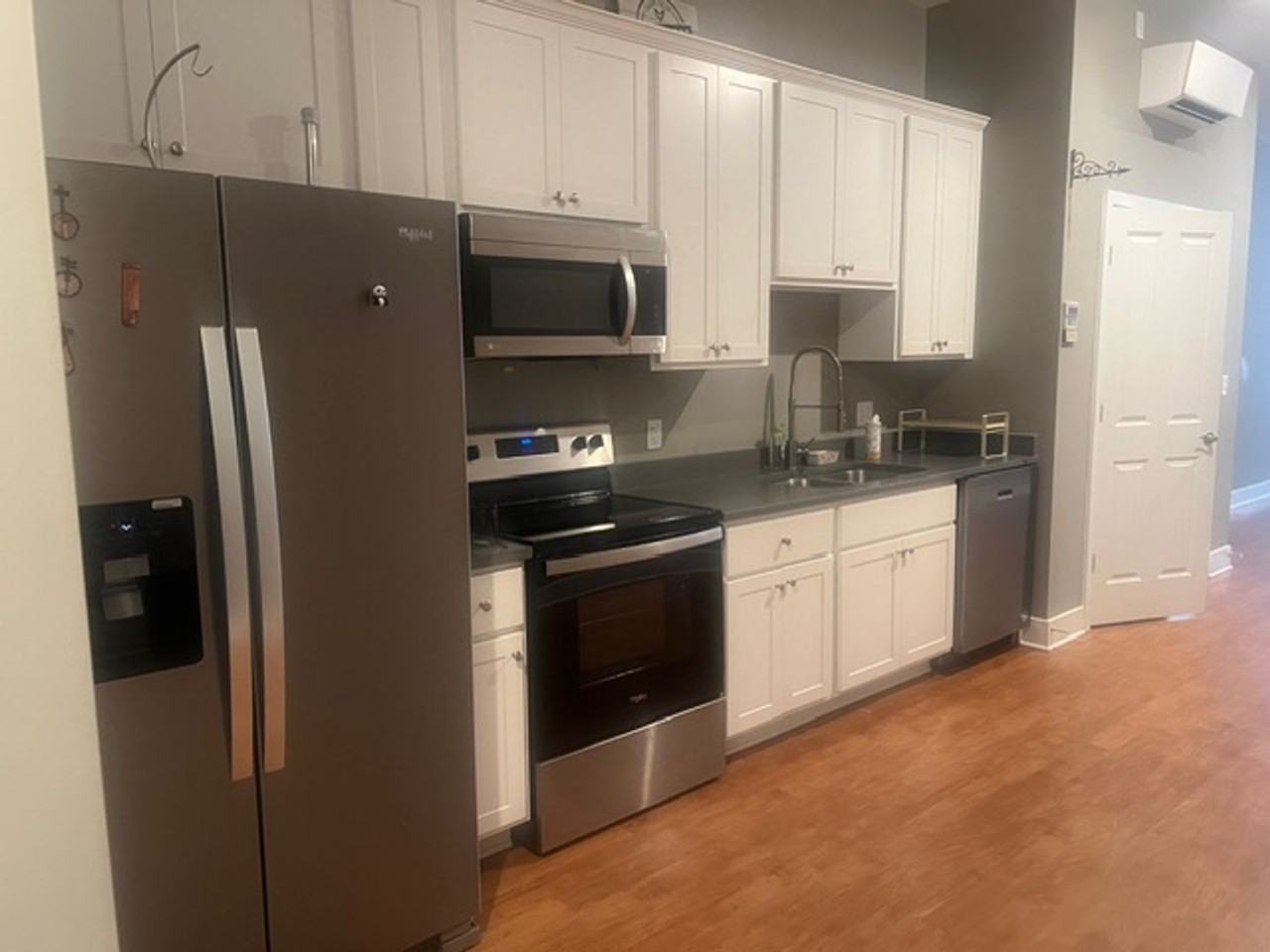 300 W Fayette Street - Photo 6 of 10