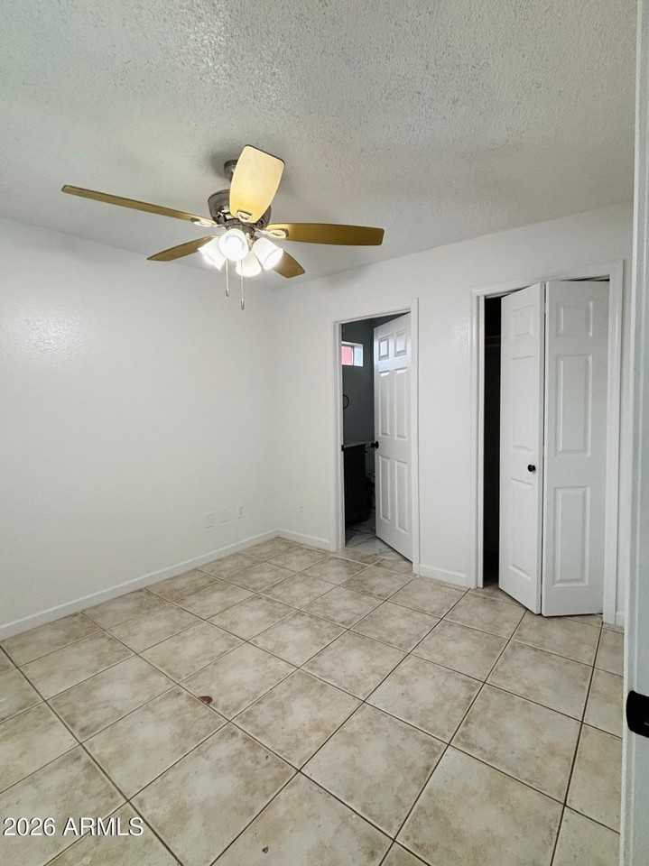 6749 N 31st Lane unit: Studio - Photo 7 of 12