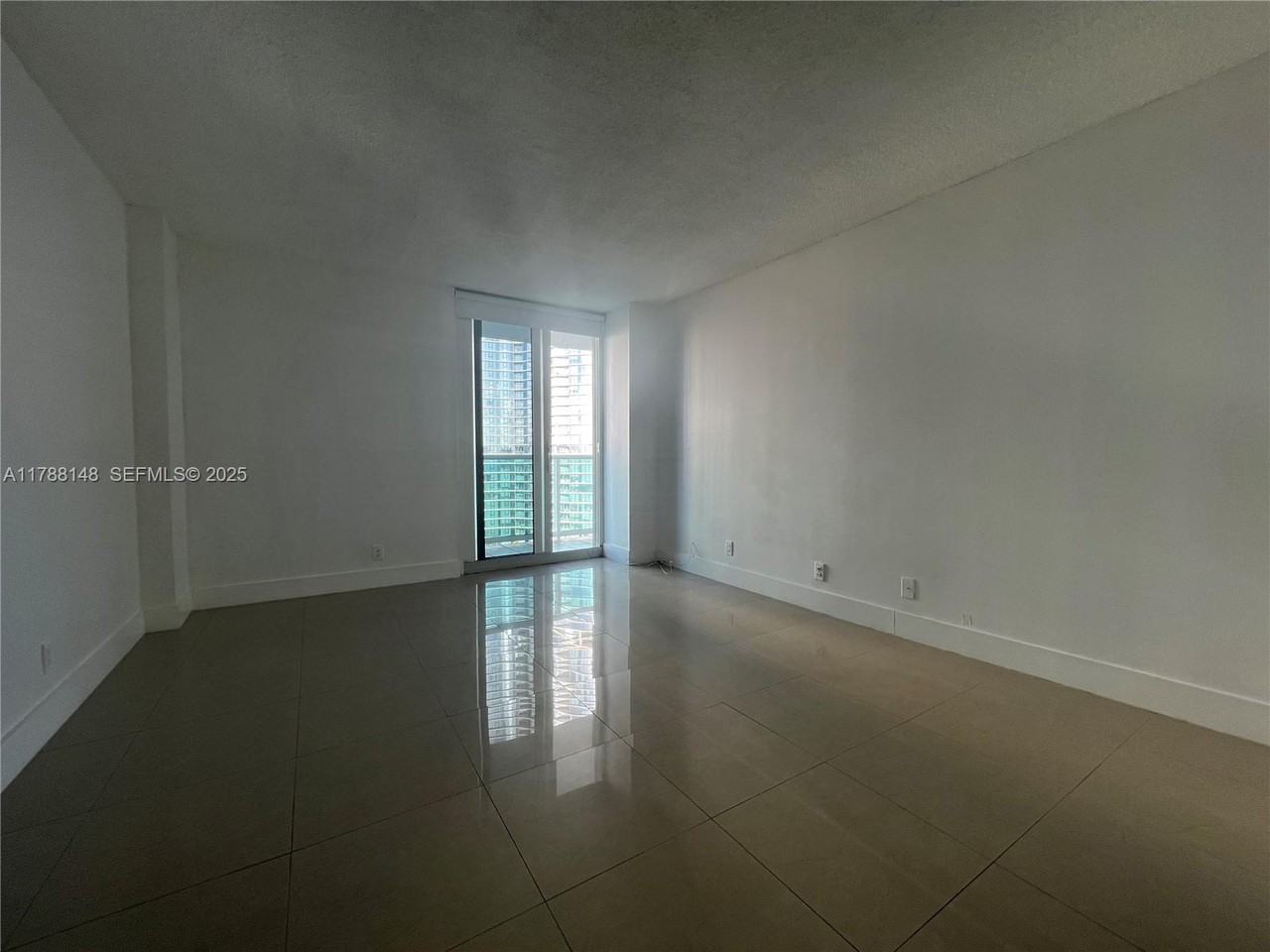 100 Bayview Drive - Photo 3 of 18