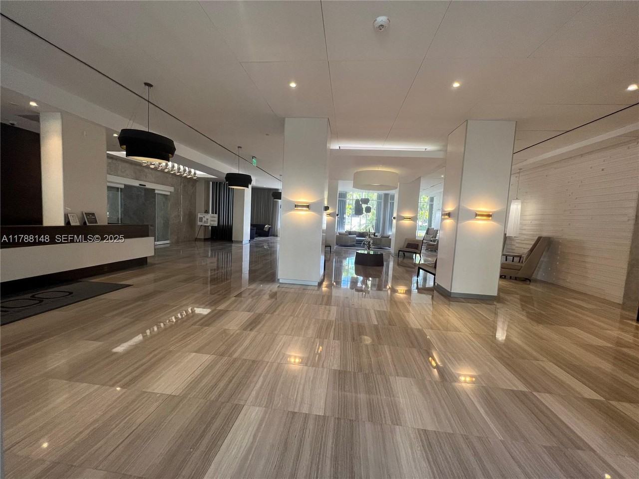 100 Bayview Drive - Photo 4 of 18