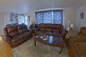 featured image of 1310 N 10th St