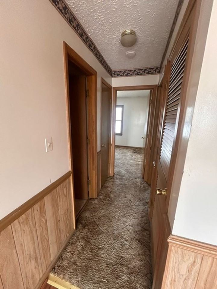 Airside Apartments - Photo 5 of 15