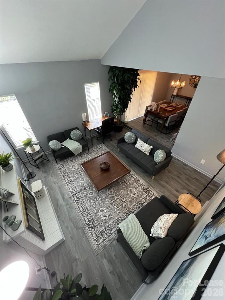 11526 Turn Stone Ct - Photo 2 of 16