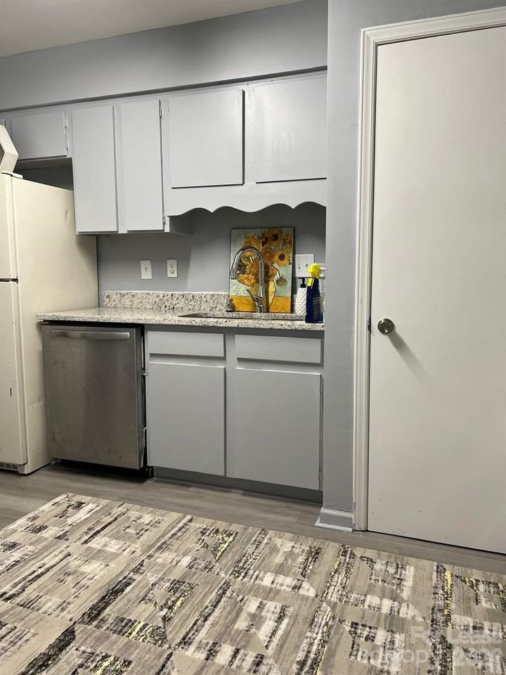 11526 Turn Stone Ct - Photo 5 of 16