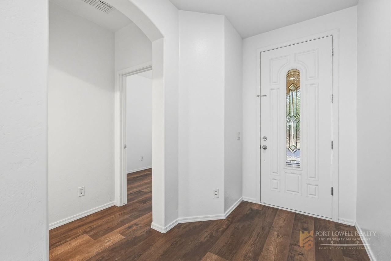 4321 W Judson Dr - Photo 5 of 48