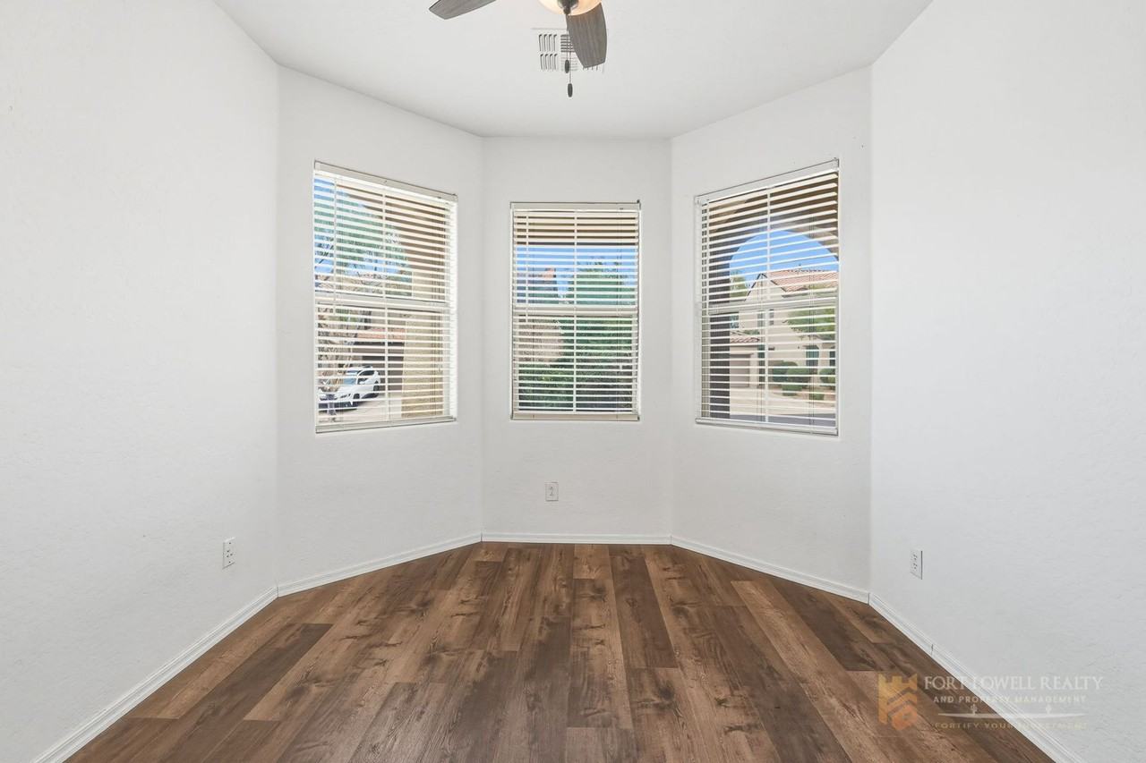 4321 W Judson Dr - Photo 6 of 48