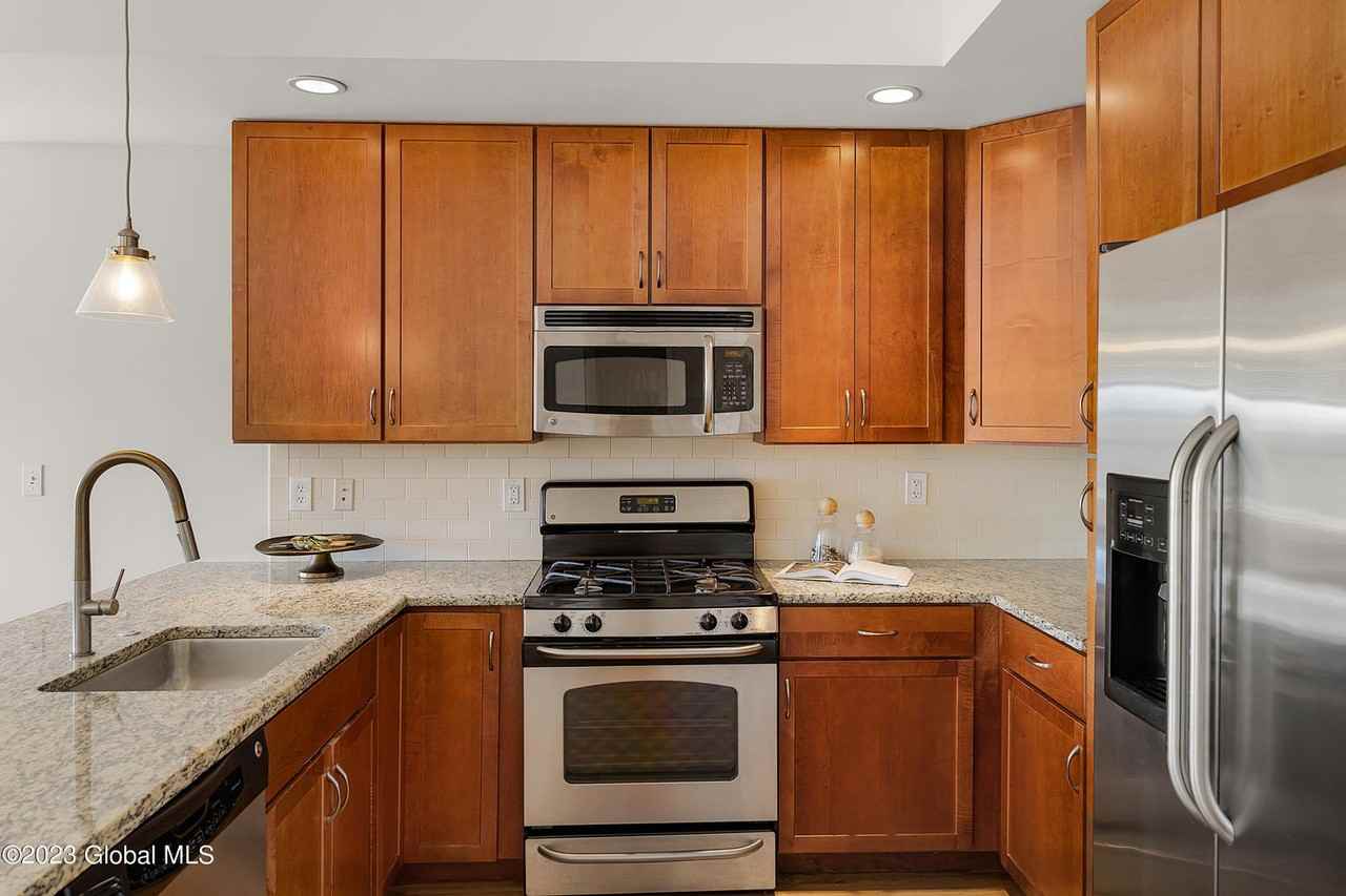 65 3rd St #503 - Photo 6 of 21