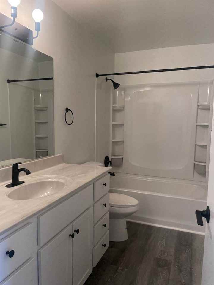 6491 Carefree Lane - Photo 6 of 33