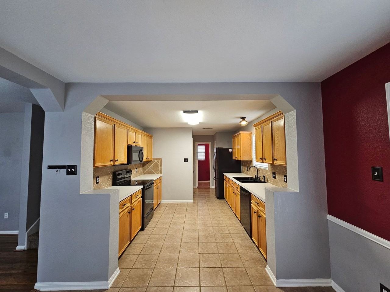 5704 Schneider Dr - Photo 7 of 19