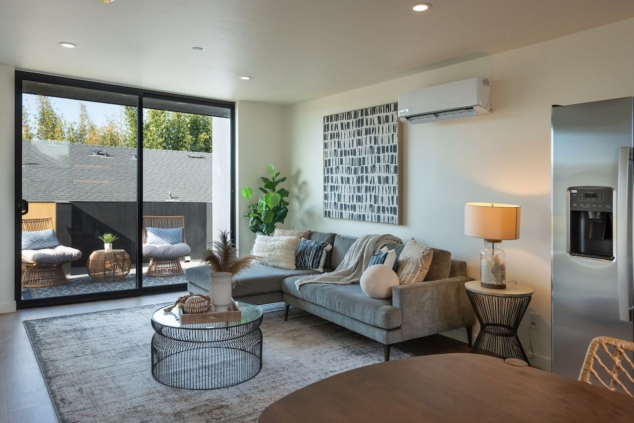 Modern Architect - Photo 7 of 34