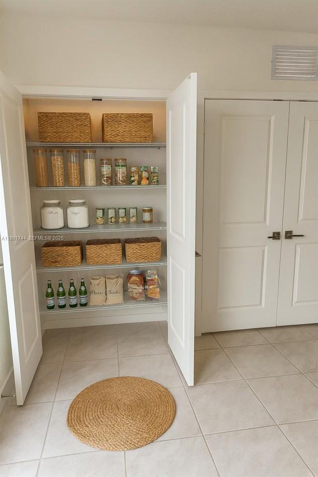 540 Ne 5th Ter - Photo 5 of 8