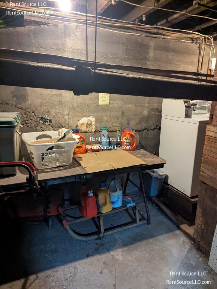 44 Maple St #2 - Photo 4 of 42