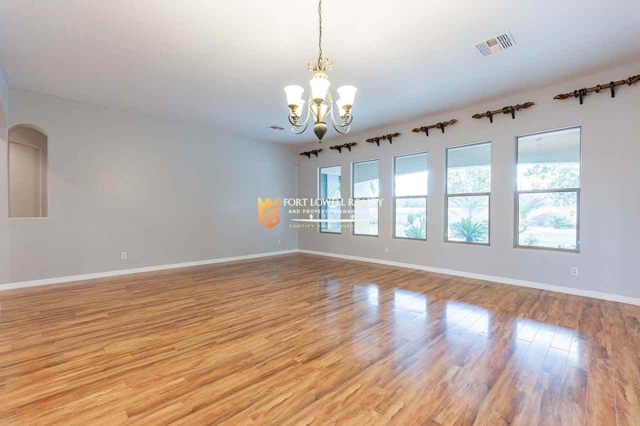 13354 W San Miguel Ave - Photo 7 of 50