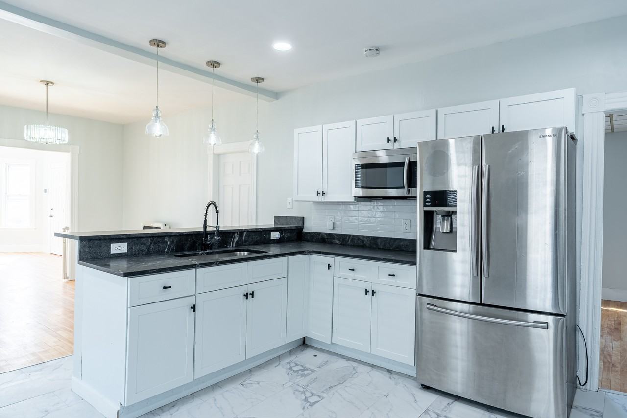 Beaver St #3 - Photo 4 of 19