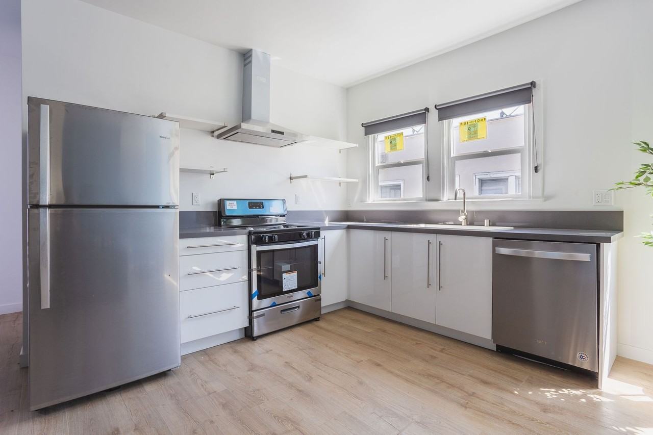 1949 West Martin Luther King Jr Blvd - Photo 2 of 11