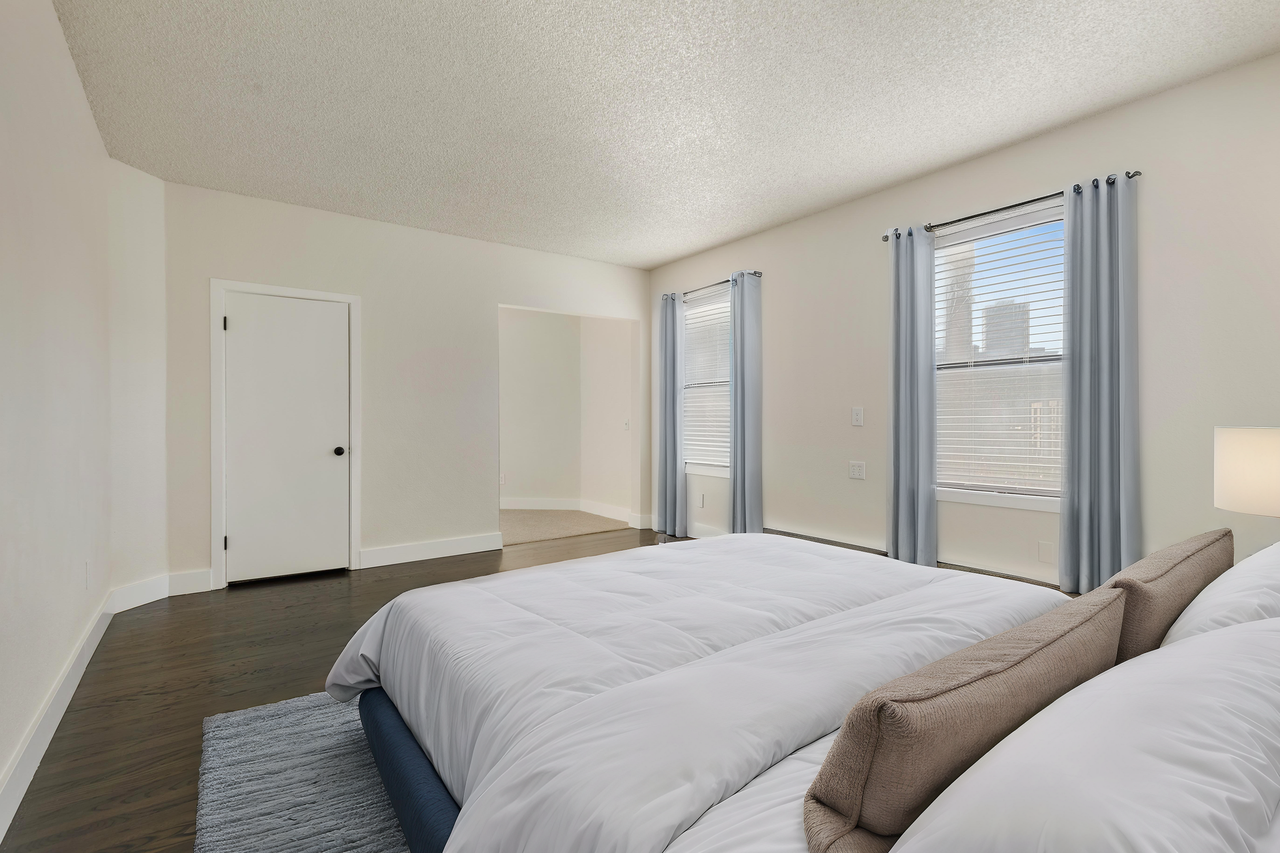 The Josephine - Photo 4 of 27