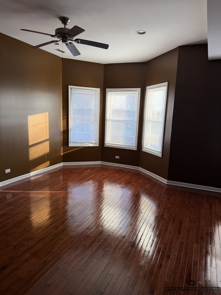 1500 E 73rd Pl #3E - Photo 4 of 20