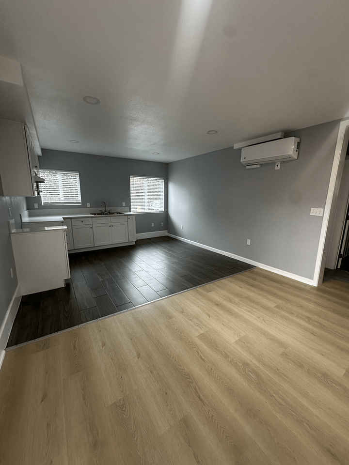 14719 S. Berendo Ave - Photo 5 of 13