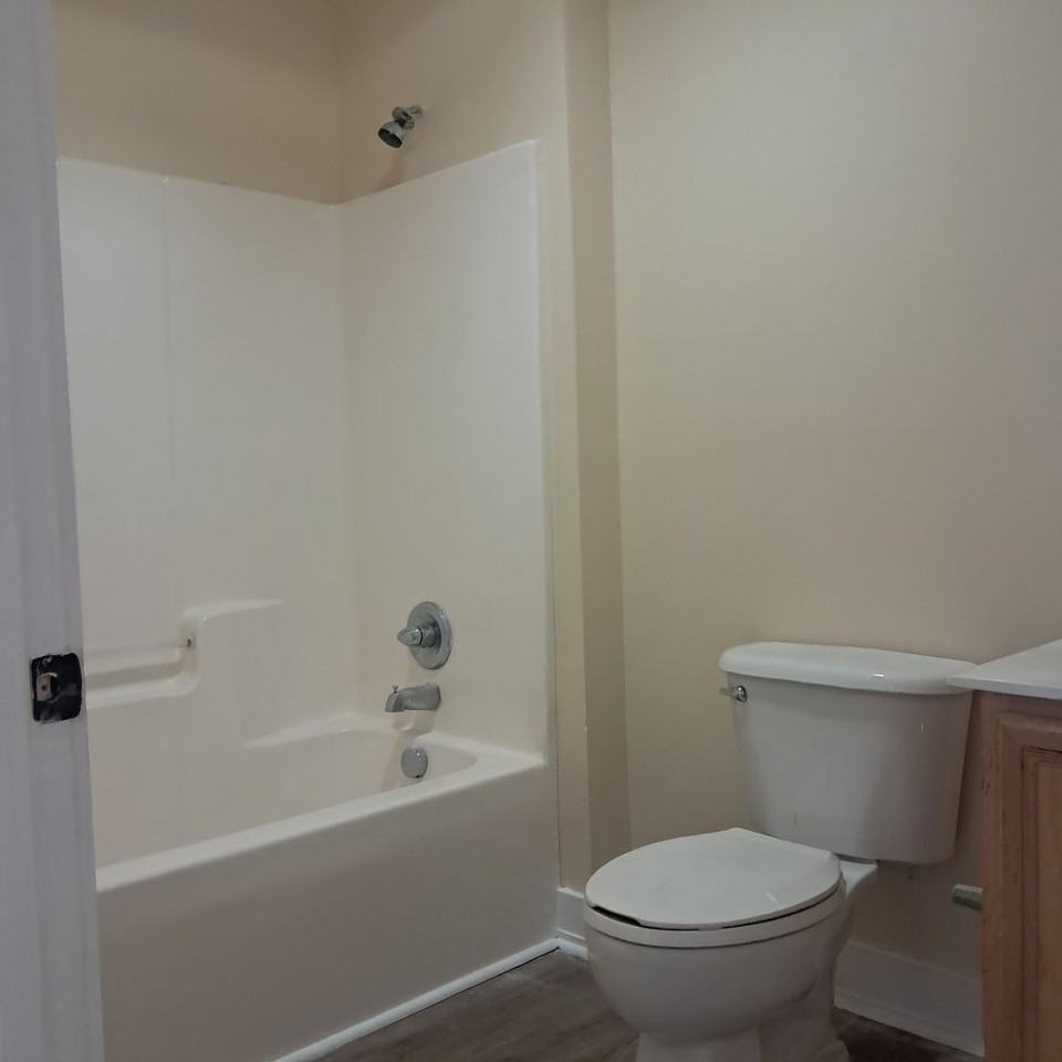 Weldon Downtown Apartments - Photo 2 of 6