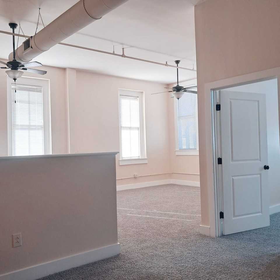 Weldon Downtown Apartments - Photo 3 of 6