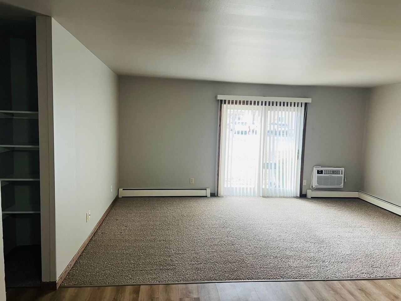 Coachlight Village 1st month free with 700+ Credit Score - Photo 6 of 37