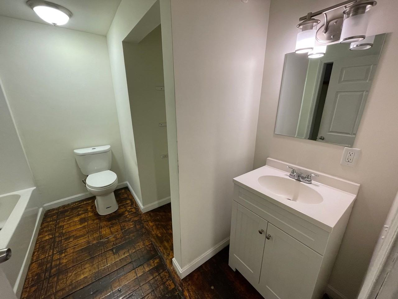 1Lofts - Photo 4 of 21