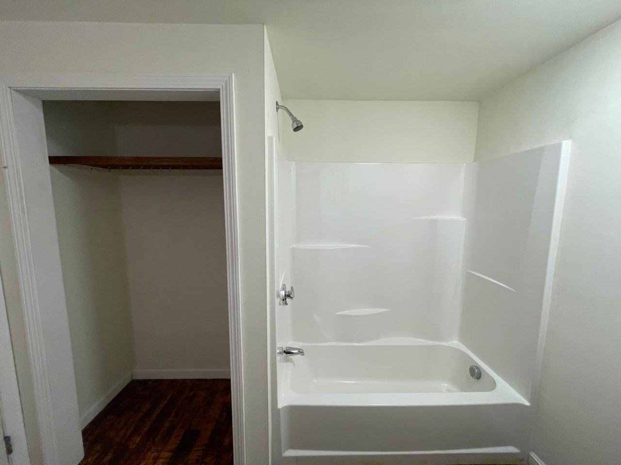 1Lofts - Photo 6 of 21