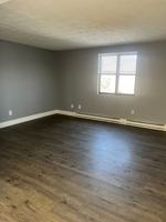 featured image of 1461 Hillcrest Ave