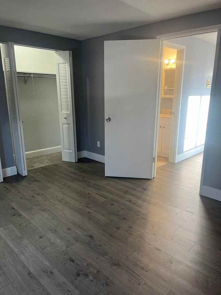 1462 Niles - Hillcrest - Photo 5 of 25