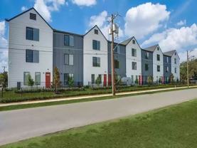 Avenue 3275 - Photo 1 of 1