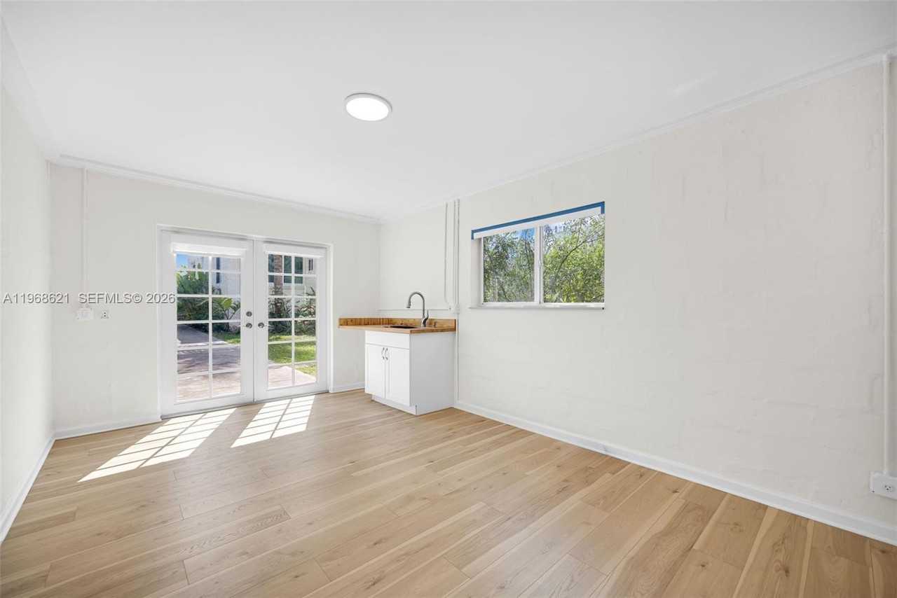 85 Nw 47th Ter #0 - Photo 3 of 50