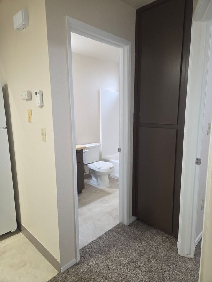 Vista Verde Apartments - Photo 4 of 8