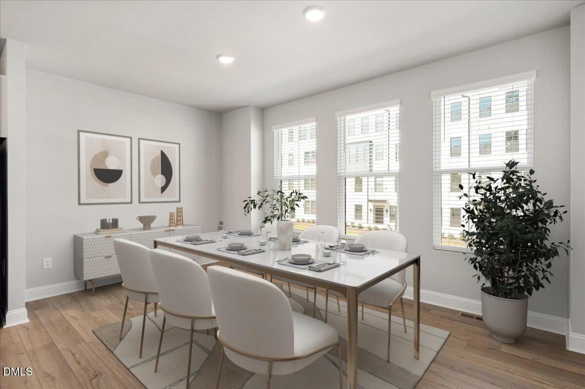 10536 Pleasant Branch Dr - Photo 7 of 33