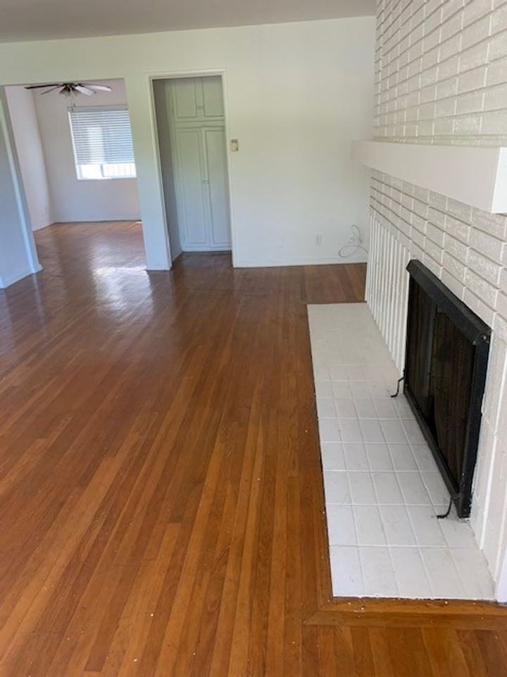 o11000 - Photo 4 of 16