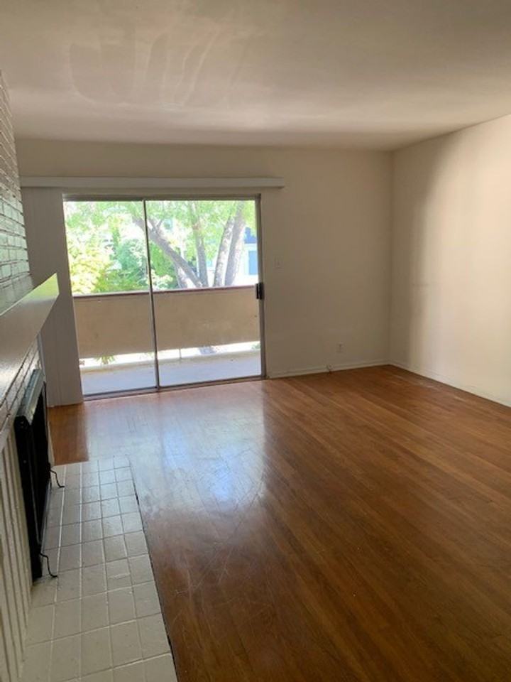 o11000 - Photo 5 of 16