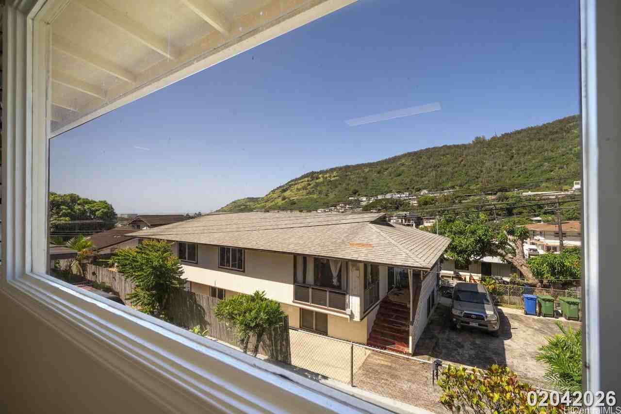 1835 Akone Pl #A - Photo 6 of 25