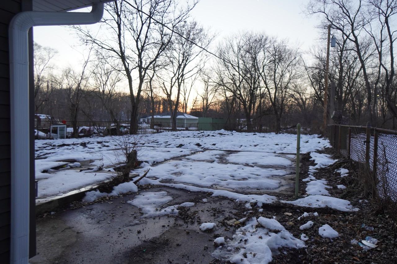 1260 Idaho St - Photo 3 of 24