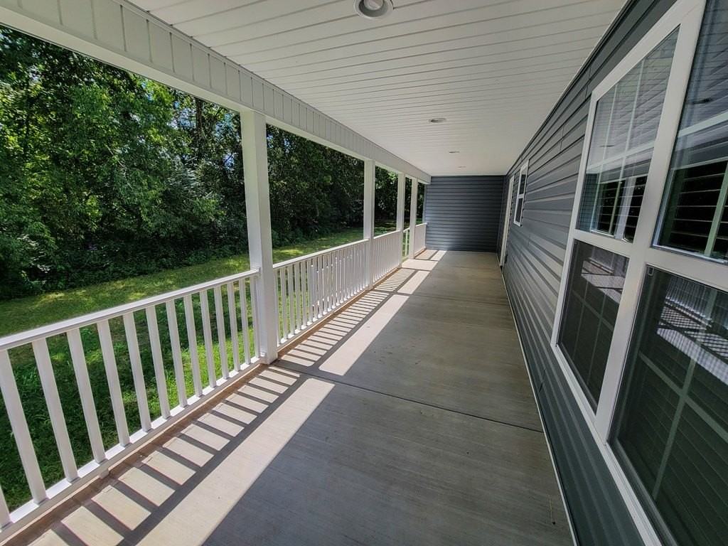 3159 Sparks Dr - Photo 2 of 18