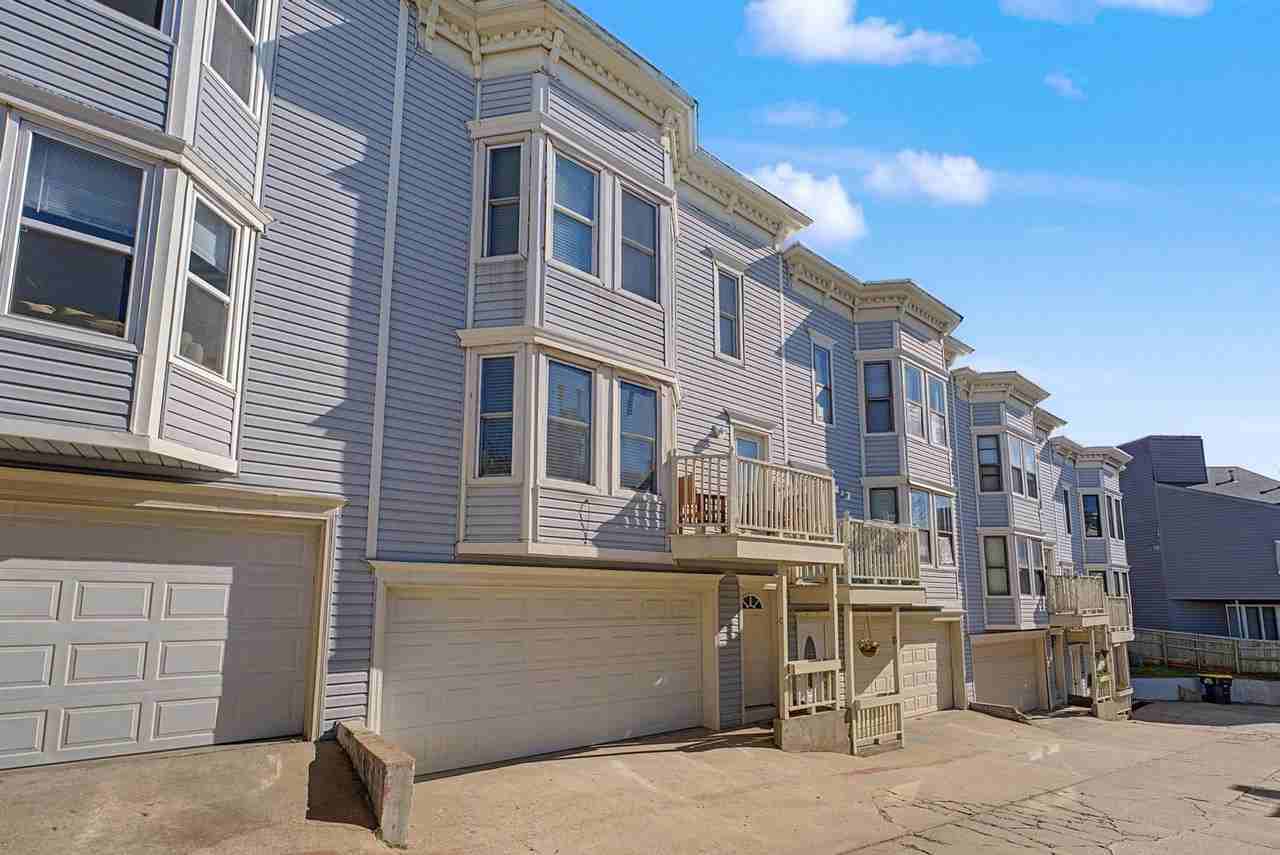 766 W 13th St #C15 - Photo 5 of 24