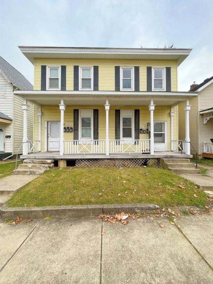 911 N 10th St - Photo 2 of 5